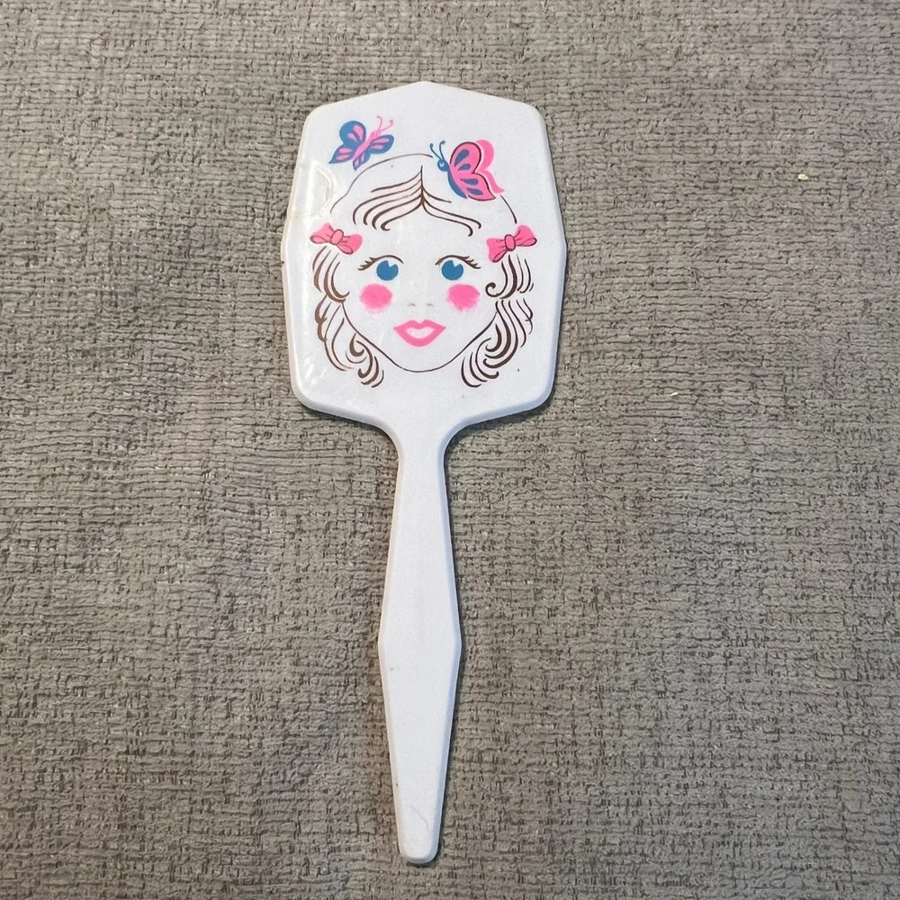Vintage White Plastic Hand Mirror Girl Face Butterflies Retro Vanity Accessory‎